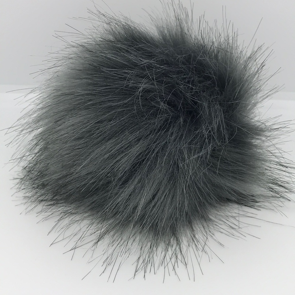 NWT- Faux Fox Fur Pom w/ Snap for Hats, Gray